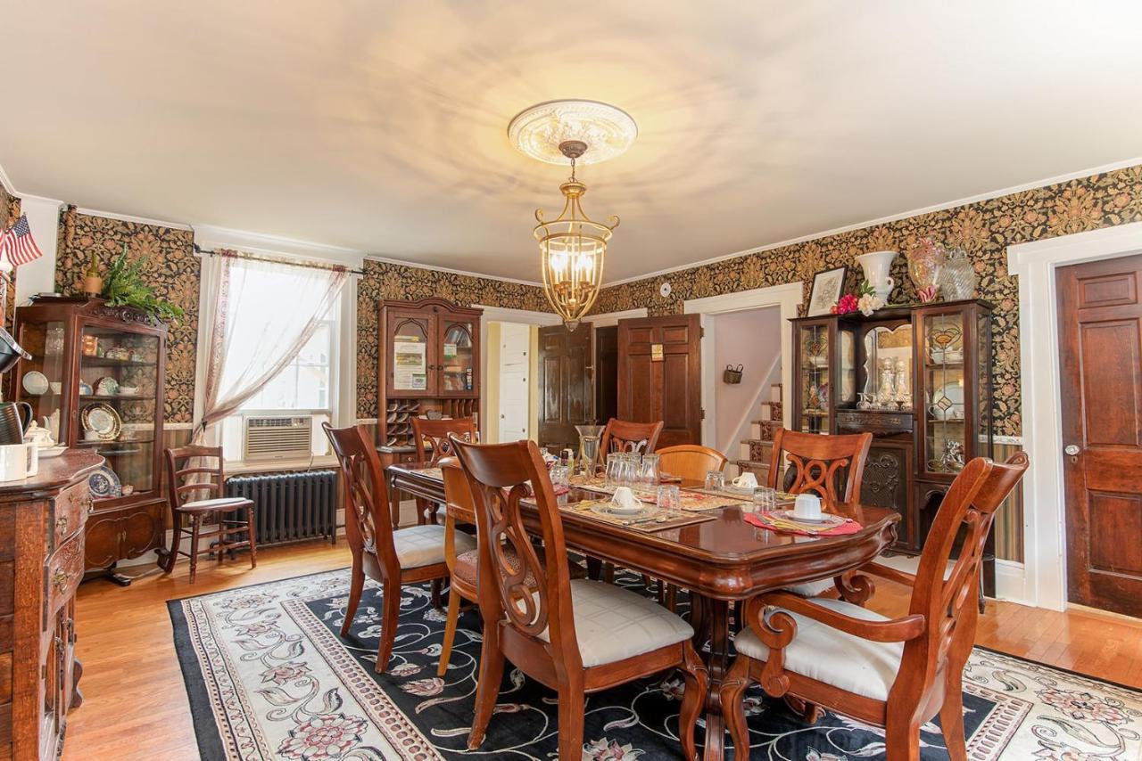 Van Winkle Inn Greenville Стая снимка