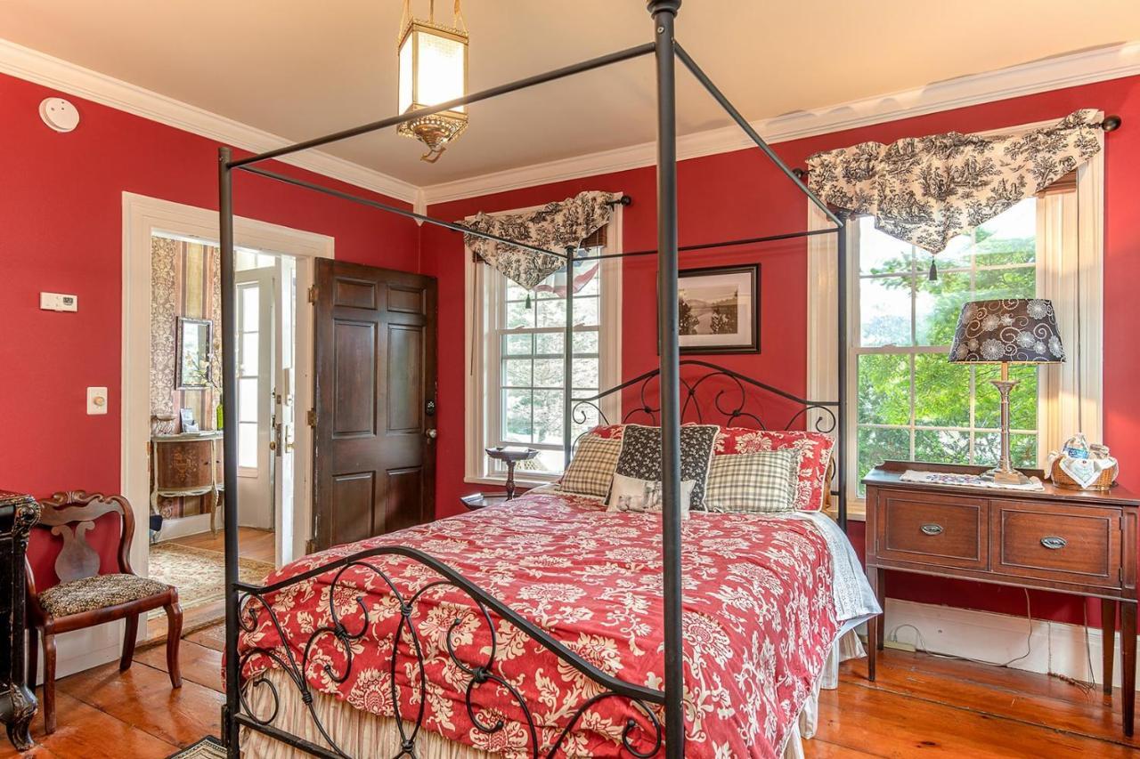 Van Winkle Inn Greenville Екстериор снимка