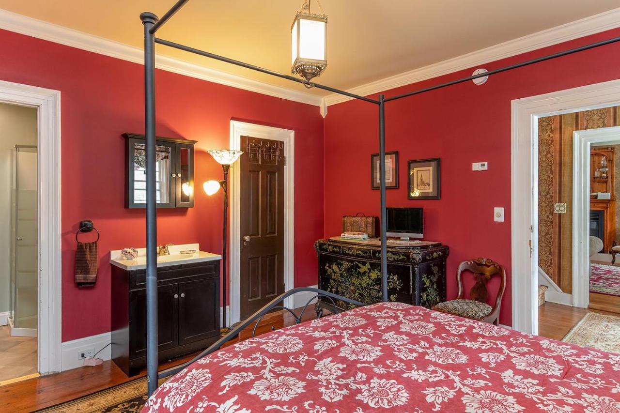 Van Winkle Inn Greenville Екстериор снимка