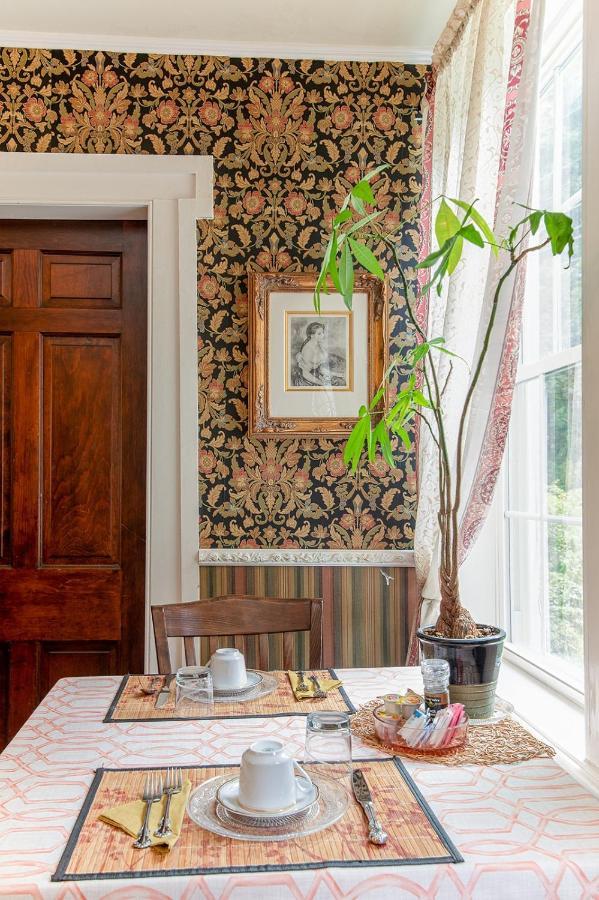 Van Winkle Inn Greenville Екстериор снимка