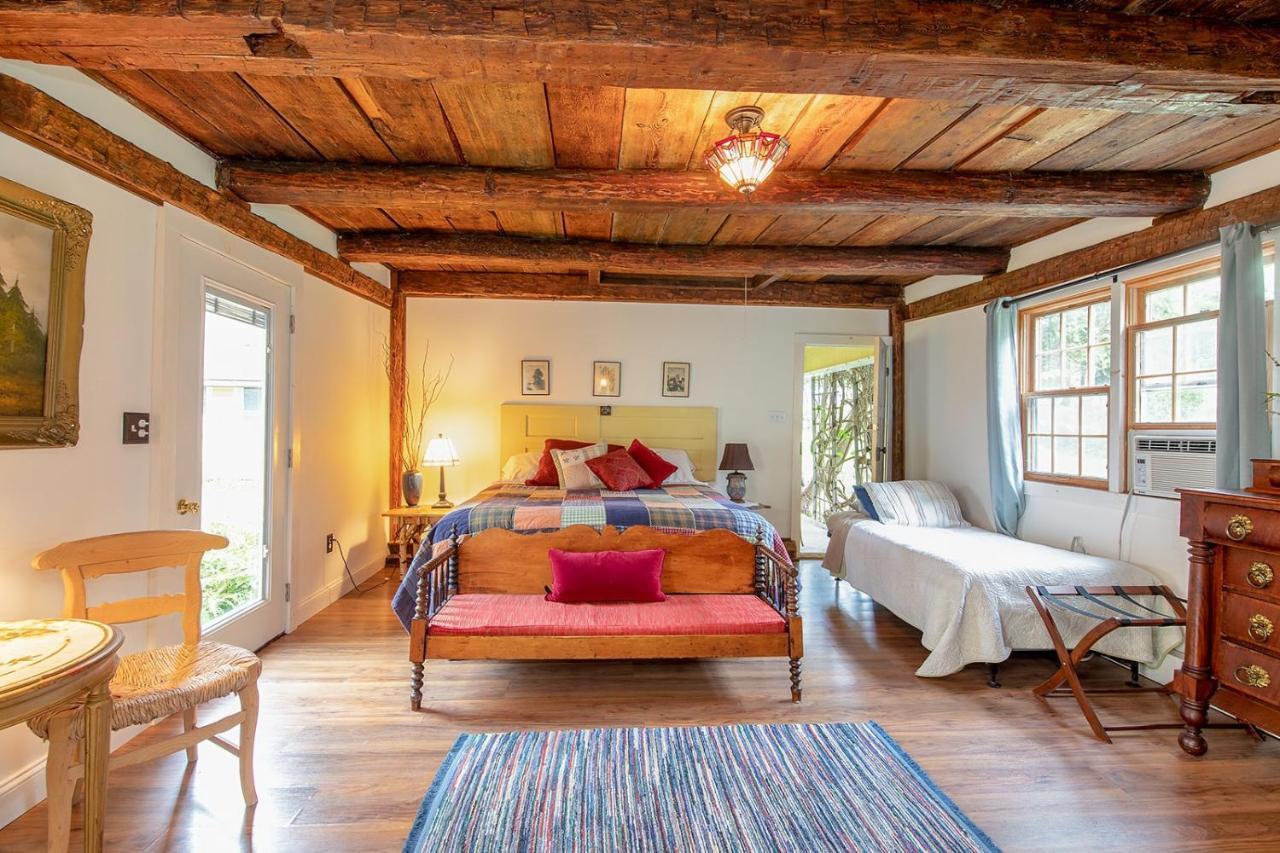 Van Winkle Inn Greenville Екстериор снимка