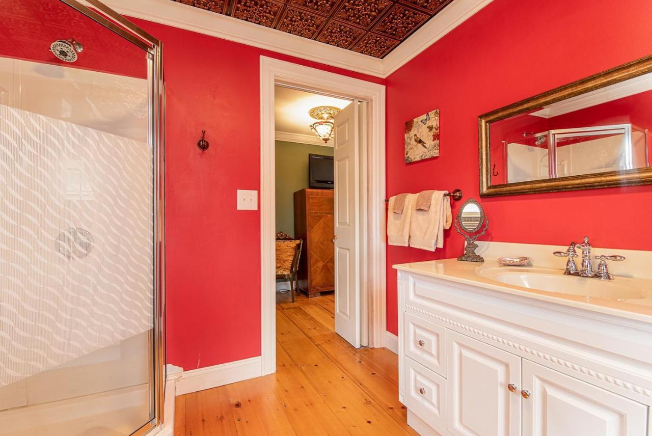 Van Winkle Inn Greenville Екстериор снимка