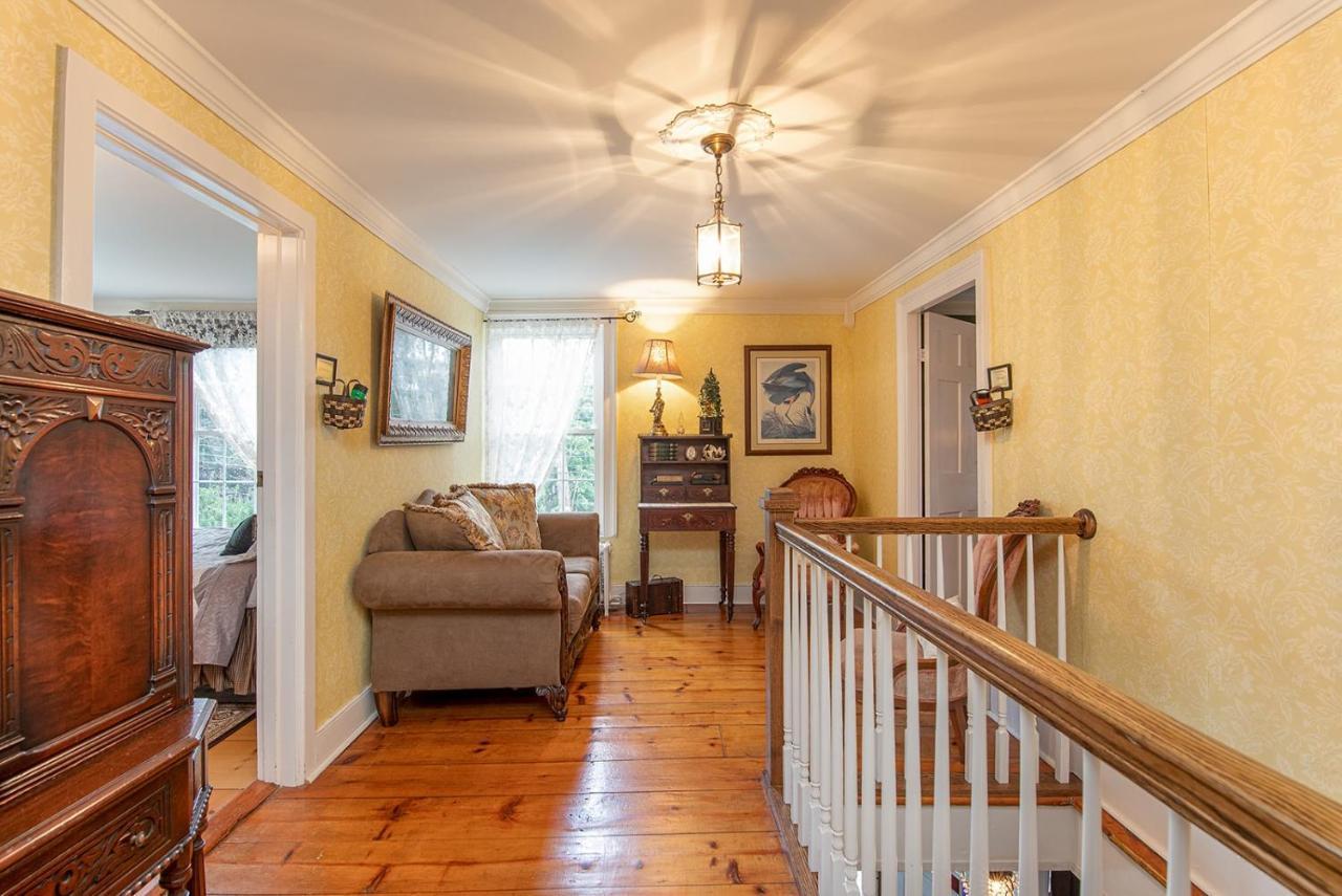 Van Winkle Inn Greenville Екстериор снимка